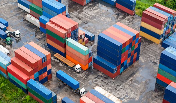 中國(guó)貿(mào)易高速增長(zhǎng)引熱議 中俄全年貿(mào)易額或創(chuàng)新紀(jì)錄！